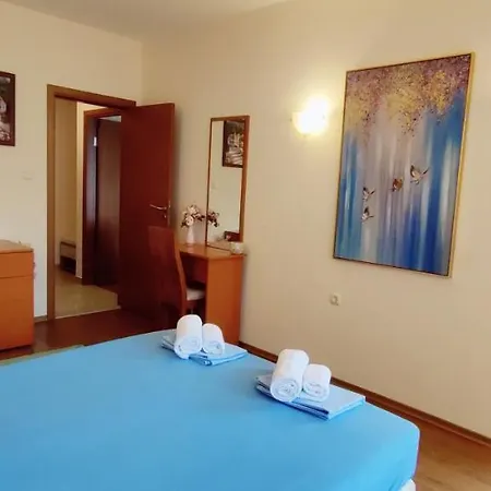 One Bedroom With Pool View Appartement